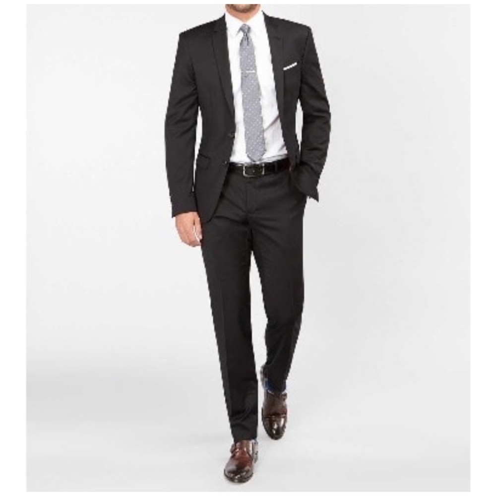 Statements Suit 44 R 2 piece